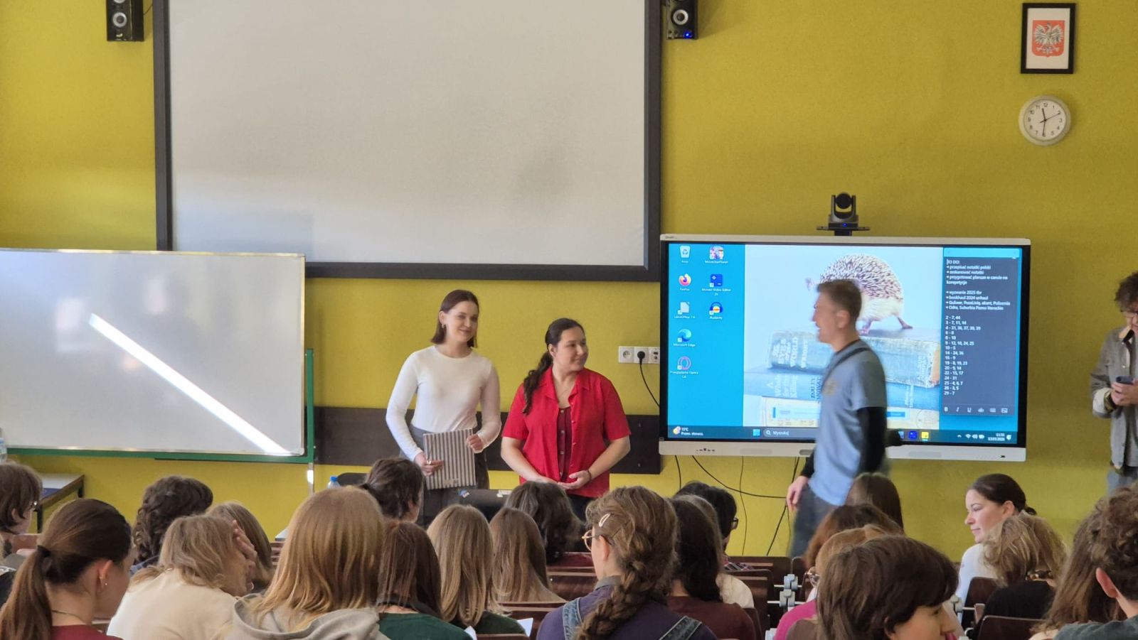 Prowadzące warsztaty dla licealistów.