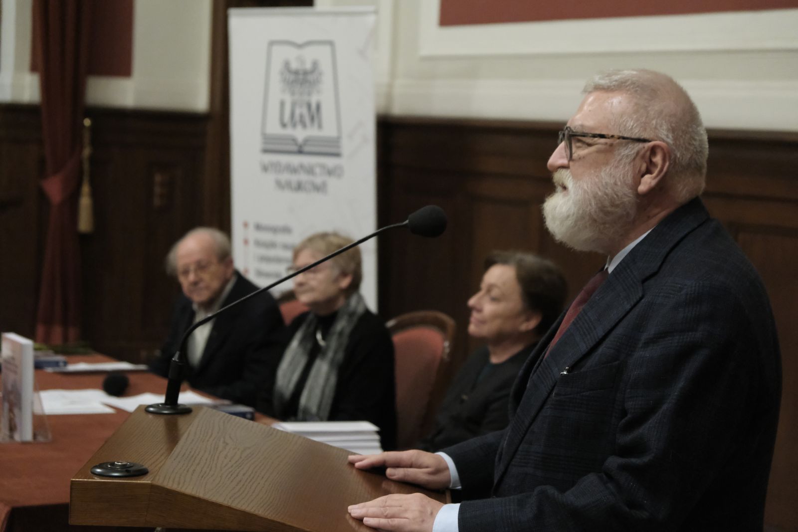 Przemówienie prof. Aleksandra Mikołajczaka.