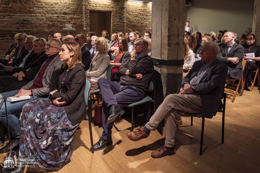 Publiczność zgromadzona w Sali Teatralnej.